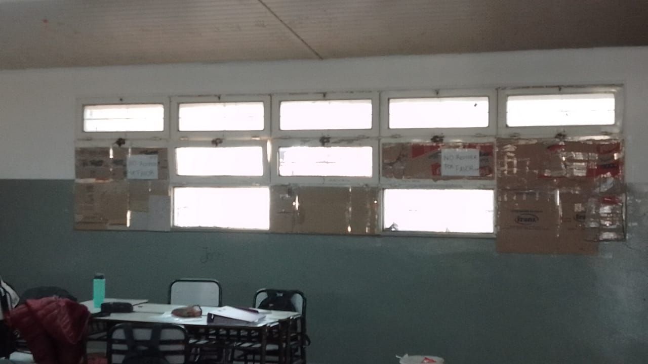 ventana escuela