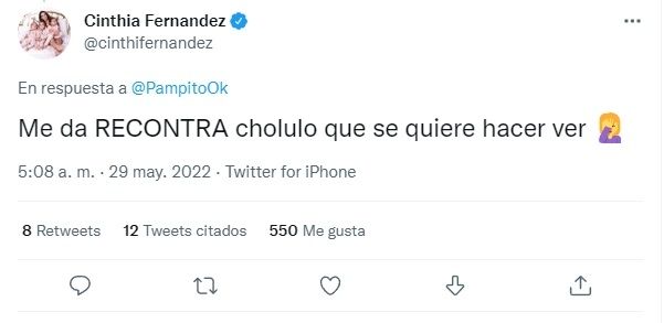 Tuit de Cinthia Fernández.