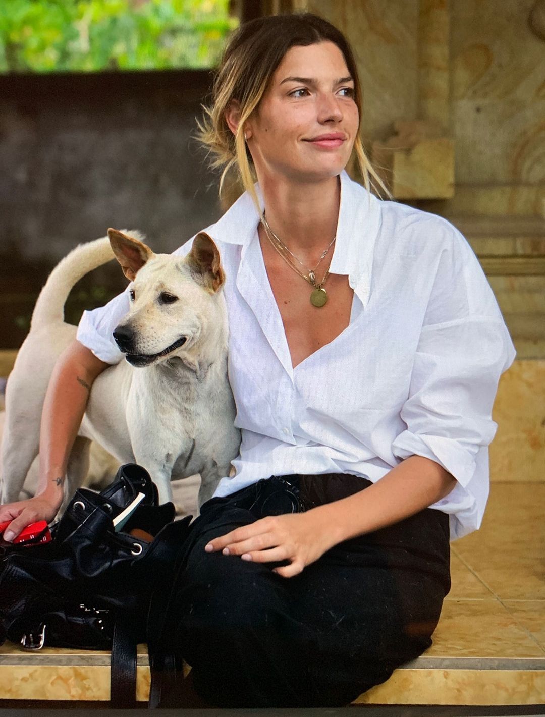 BELLO VIVE EN MADRID, PERO PIENSA EN IRSE.