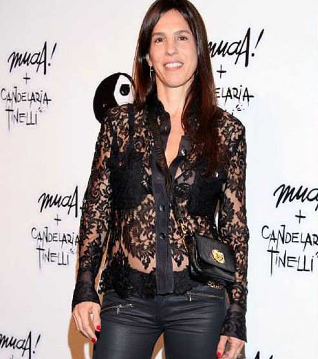 PAULA ROBLES, TAN LINDA COMO SIEMPRE.
