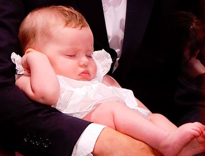 ANA ES LA ULTIMA HIJA DE PAMPITA.