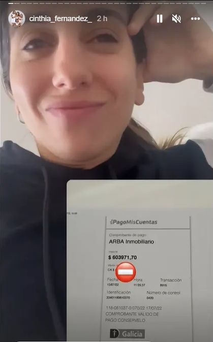 EL PAGO DE CINTHIA FERNANDEZ.