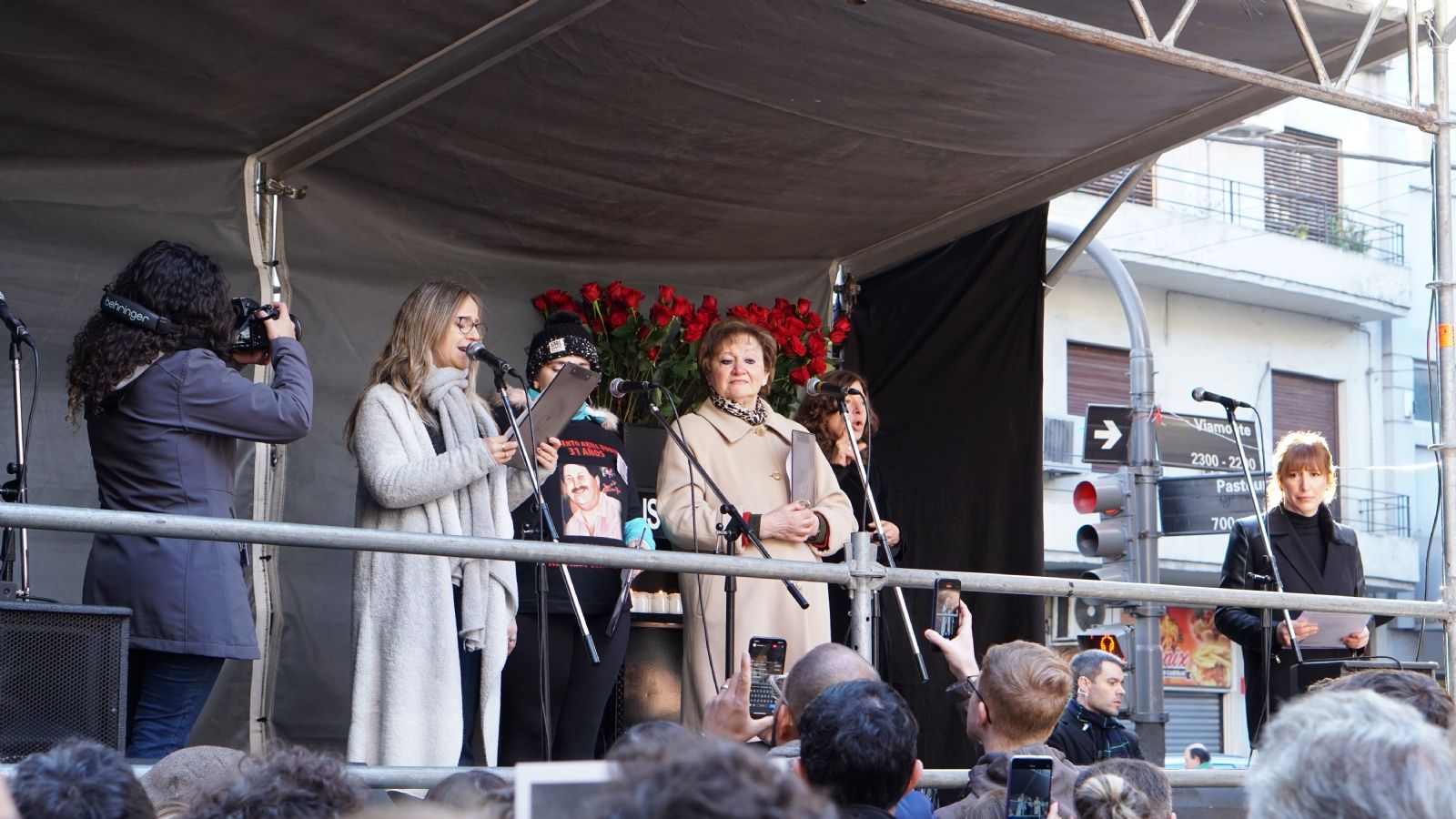 Los tres familiares de víctimas fatales: Sofía Guterman, mamá de Andrea; Jennifer Dubín, hija de Norberto; y Marina Degtiar, hermana de Cristian.