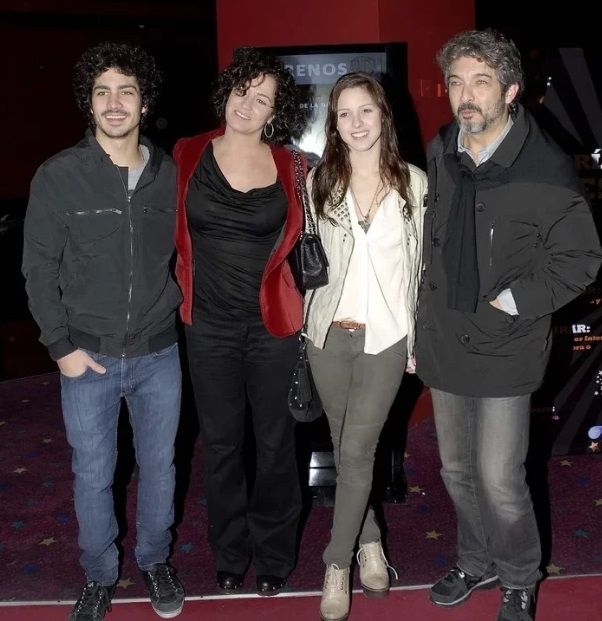 Florencia Bas, Ricardo Darín, el Chino y Clara.