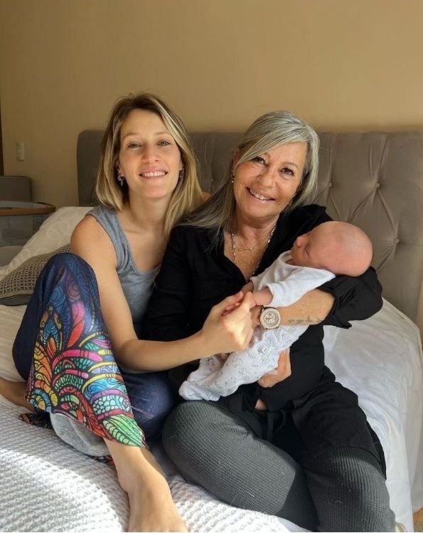 Mica Viciconte y Marcela Pierrere.