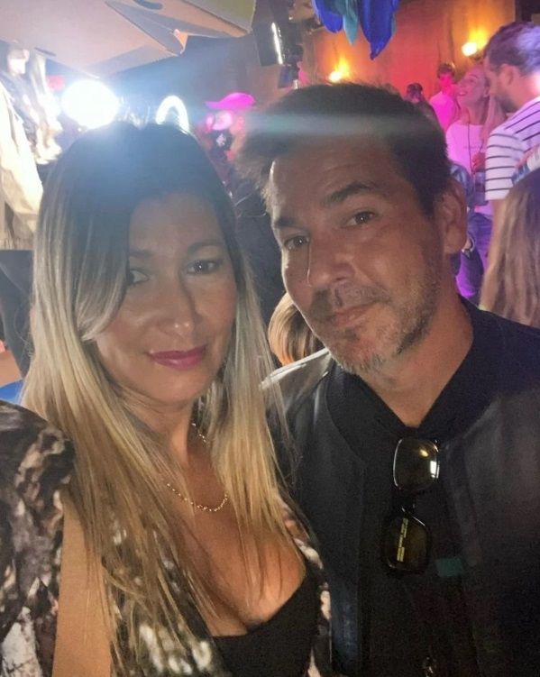 Héctor Montaner y su esposa.