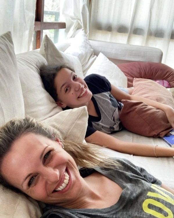 Denise Dumas y Emma.