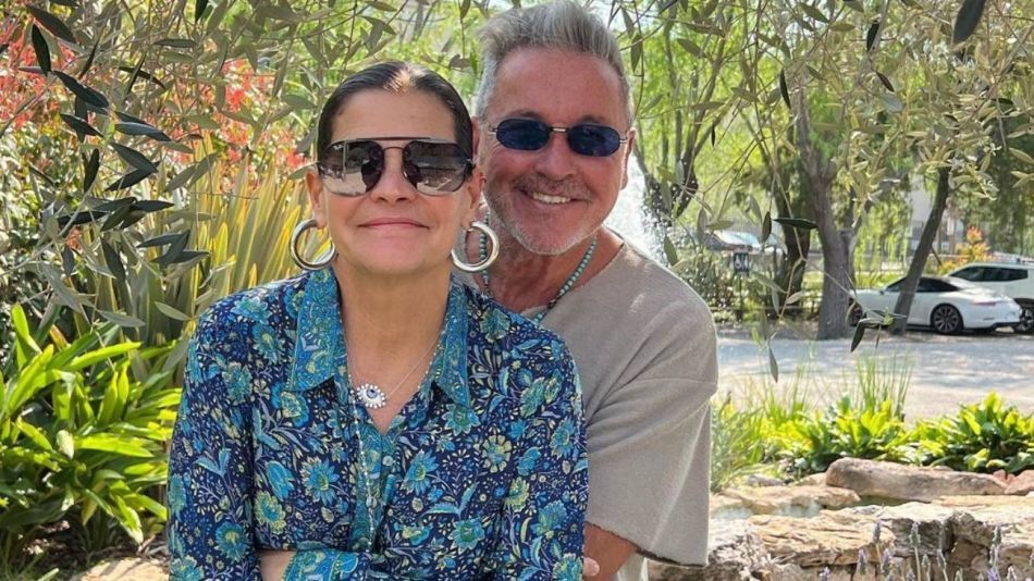 Ricardo Montaner junto a su esposa en su cumpleaños.
