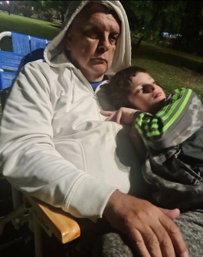 Luis Ventura junto a su hijo Antoñito.