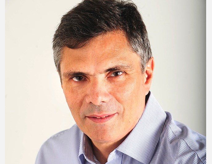 Alejandro Borensztein.