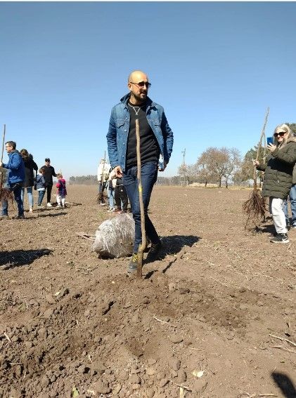 Abel Pintos recorrió su plantación. (Foto: Archivo)