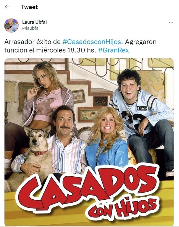 Tuit de Laura Ubfal sobre Casados con Hijos.