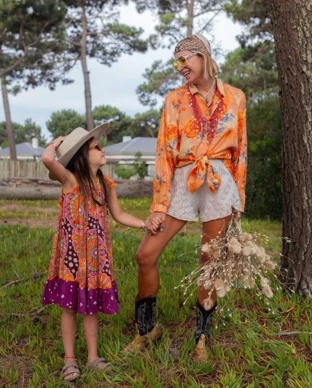 Dolores Barreiro posa con su hija. (Foto: Instagram).