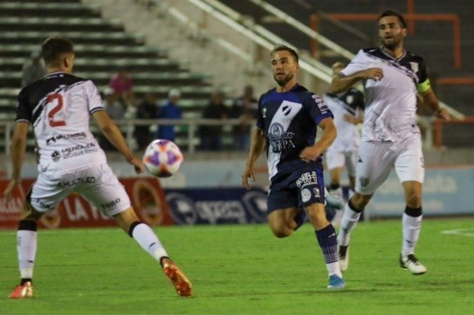 Gimnasia sacó un buen empate ante Alvarado, de visitante