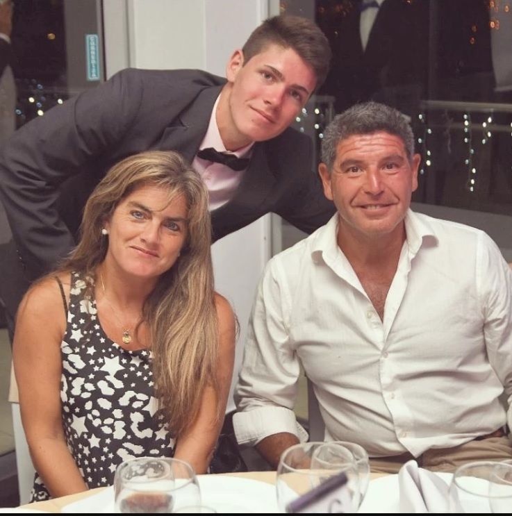 Marcos de Gran Hermano y sus padres.