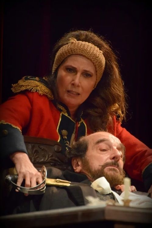 Luisa Kuliok y Roberto Romano.