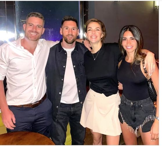 Julieta Nair Calvo y su foto con Messi