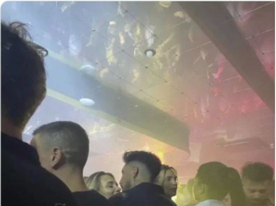 Camila Homs a los besos con José Sosa