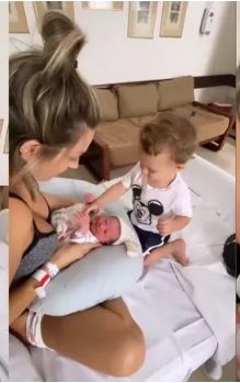 Noelia Marzol con sus dos hijos