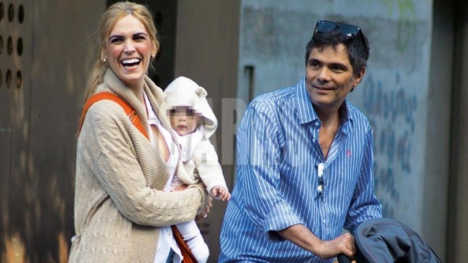 Viviana Canosa y Alejandro Borensztein, con su hija Martina.