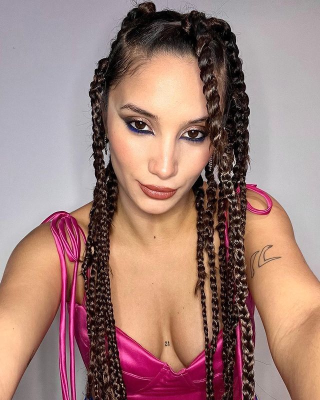 Melody Luz.