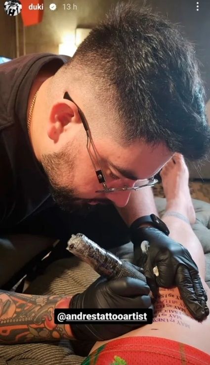 El tatuaje de Duki.