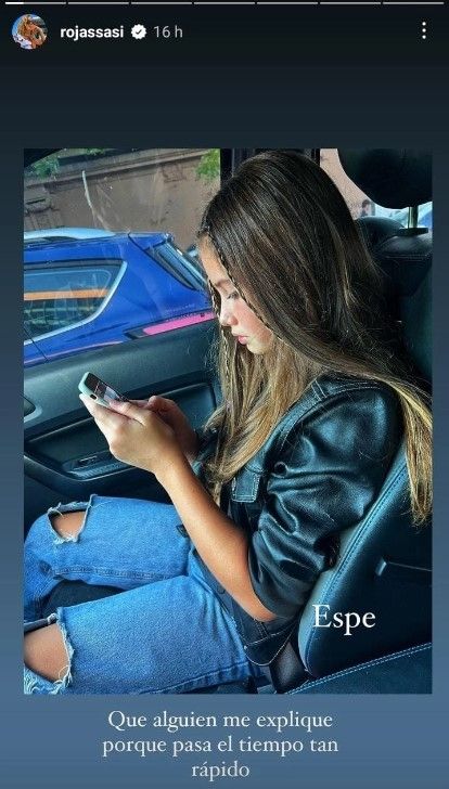 Posteo Sabrina Rojas. 