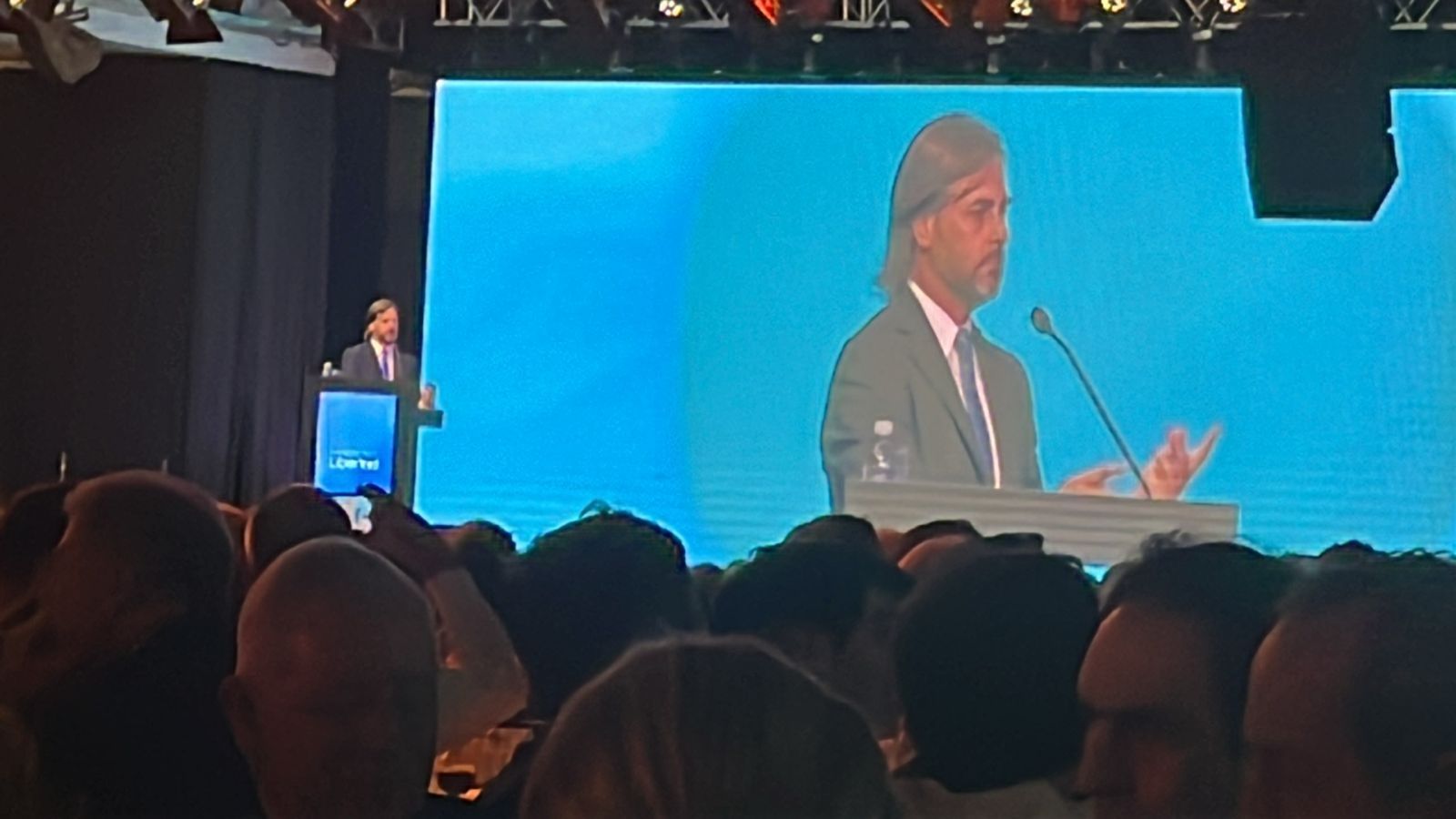 Luis Lacalle Pou dejó cuestionamientos a las formas del Gobierno de Milei