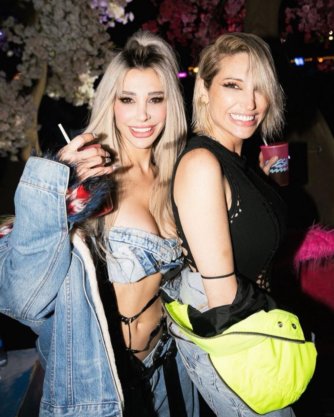 Las hermanas Vicky y Stefy Xipolitakis. 