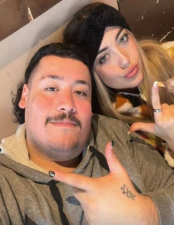 Manzana y Florencia Regidor. 