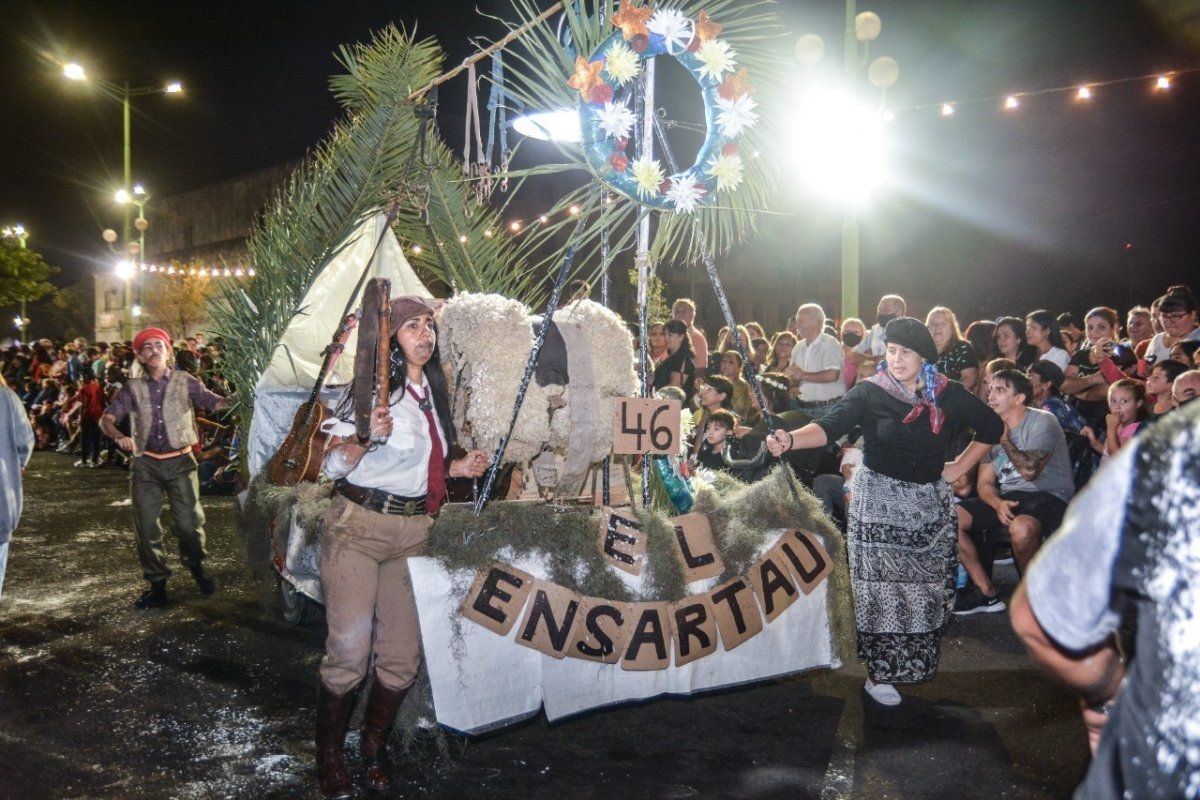 El Entierro es una celebración que simboliza el fin del Carnaval. Ph: Municipalidad de Gualeguaychú.