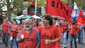 Víctor Hugo Dagfal (izquierda) fue secretario general de SITEA. Foto: Prensa Sitea Víctor Hugo Dagfal (izquierda) fue secretario general de SITEA. Foto: Prensa Sitea