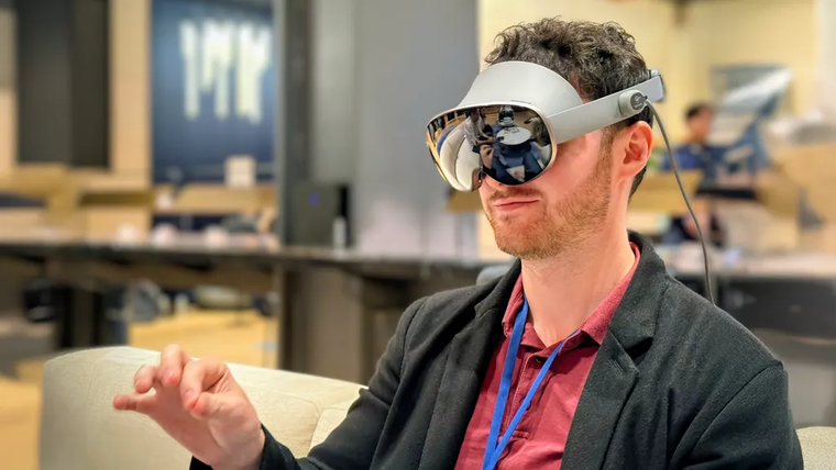 Las Samsung Galaxy XR combinan diseño liviano y potencia en realidad mixta. Las Samsung Galaxy XR combinan diseño liviano y potencia en realidad mixta.