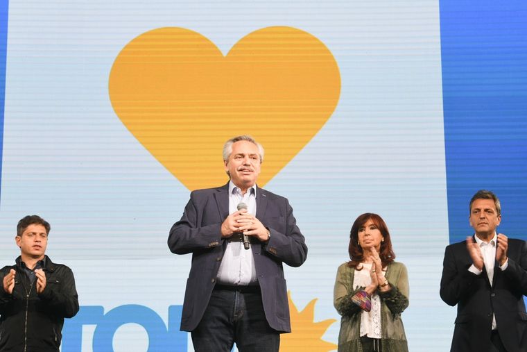 Foto: Twitter - @alferdez