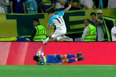 Penal para Racing Rapallini cobró una polémica mano de Sández. Penal para Racing Rapallini cobró una polémica mano de Sández.