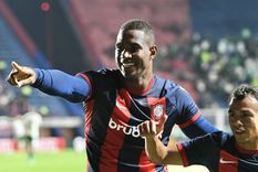 Johan Romaña, el férreo defensor colombiano de San Lorenzo, publicó una historia en Instagram que sorprendió a todos.