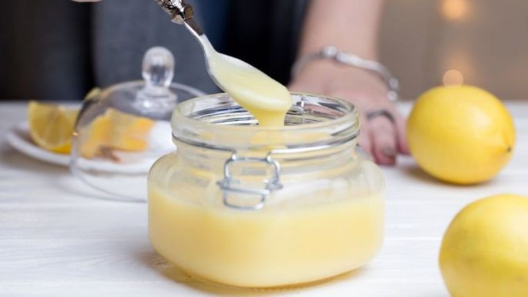 Aprende a preparar esta deliciosa crema de limón Foto: Shutterstock