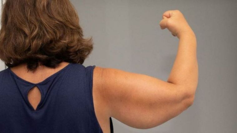 Elimina la flacidez de tus brazos con estos ejercicios Foto: Shutterstock