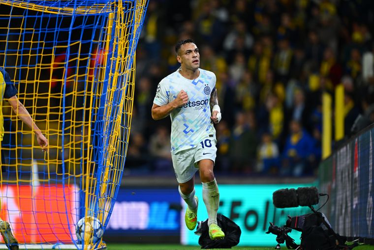Lautaro Martínez continúa inflando redess con el Inter.
