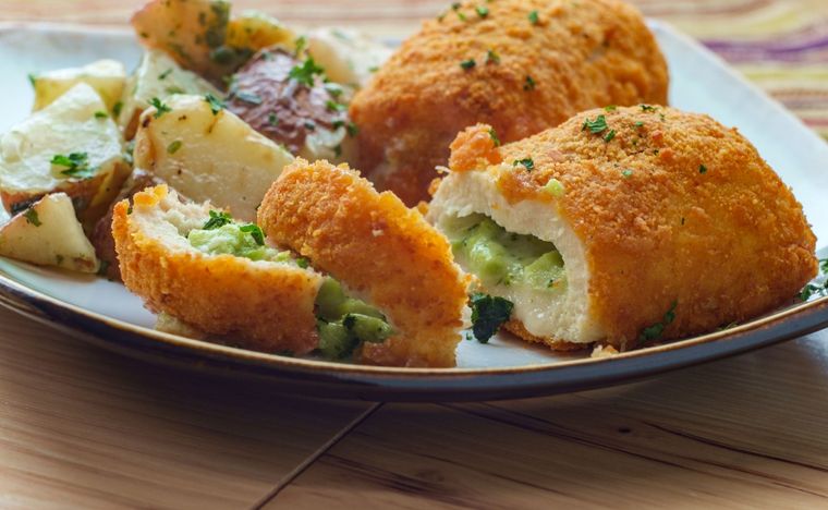 Pollo a la kiev Una receta deliciosa y en pocos minutos de pollo a la kiev Foto: Shutterstock