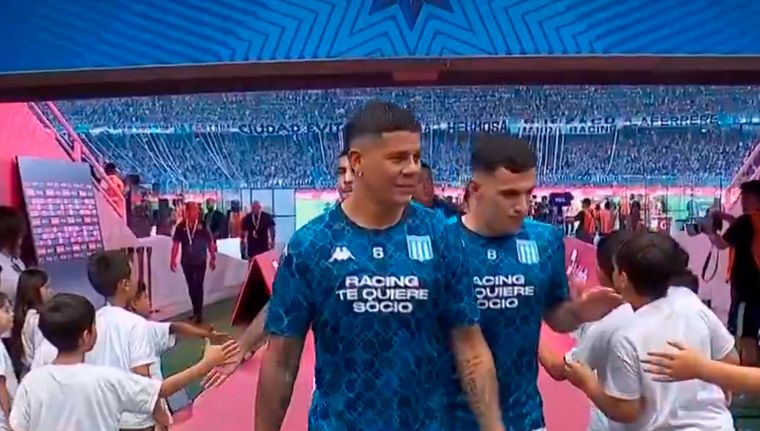 Marcos Rojo no fue bien recibido por los hinchas de Estudiantes.