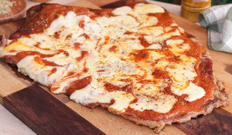 Receta de matambre a la pizza paso a paso: la mejor opción para tu próxima reunión.