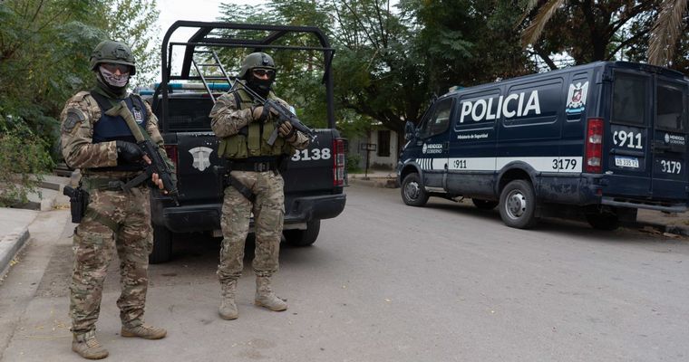 Hubo varios detenidos en el marco de siete operativos masivos y simultáneos Foto: Ministerio de Seguridad de Mendoza