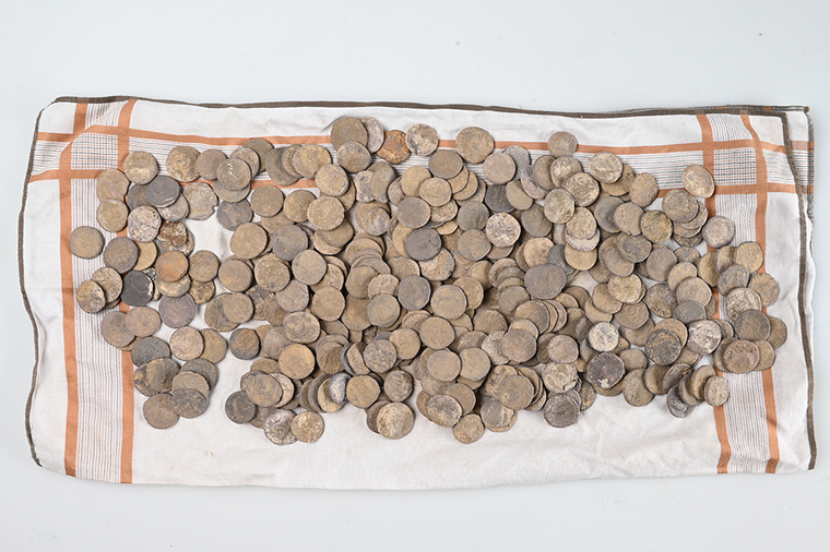 Arqueólogos de Alemania lograron recuperar por completo el conjunto, considerado uno de los hallazgos más importantes de la época romana en Europa del Norte. Arqueólogos de Alemania lograron recuperar por completo el conjunto, considerado uno de los hallazgos más importantes de la época romana en Europa del Norte.