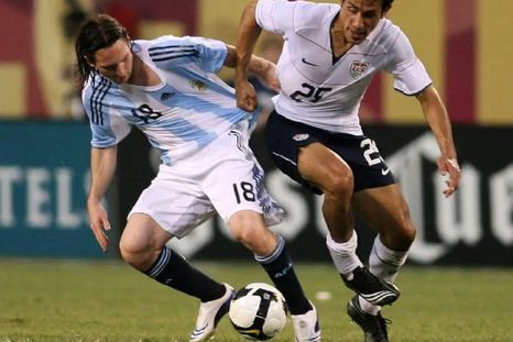 El mendocino que eligió EE.UU y se convirtió en leyenda de la MLS. Jugó dos Mundiales con Estados Unidos y marcó a Messi en un amistoso. El mendocino que eligió EE.UU y se convirtió en leyenda de la MLS. Jugó dos Mundiales con Estados Unidos y marcó a Messi en un amistoso.