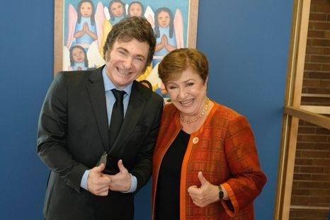 El presidente Javier Milei y la directora gerente del FMI, Kristalina Georgieva, mantienen un buen vínculo, en momento en que el organismo analiza la marcha del programa con el país.&nbsp;