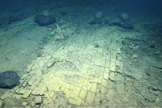 increible hallazgo de ladrillos a 3 mil metros de profundidad