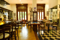 El bar se ubica al lado del Instituto Perón, que también cerrará Foto: X