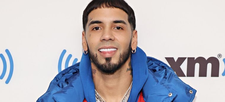 Anuel AA lanzó un nuevo sencillo llamado Más rica que ayer.
