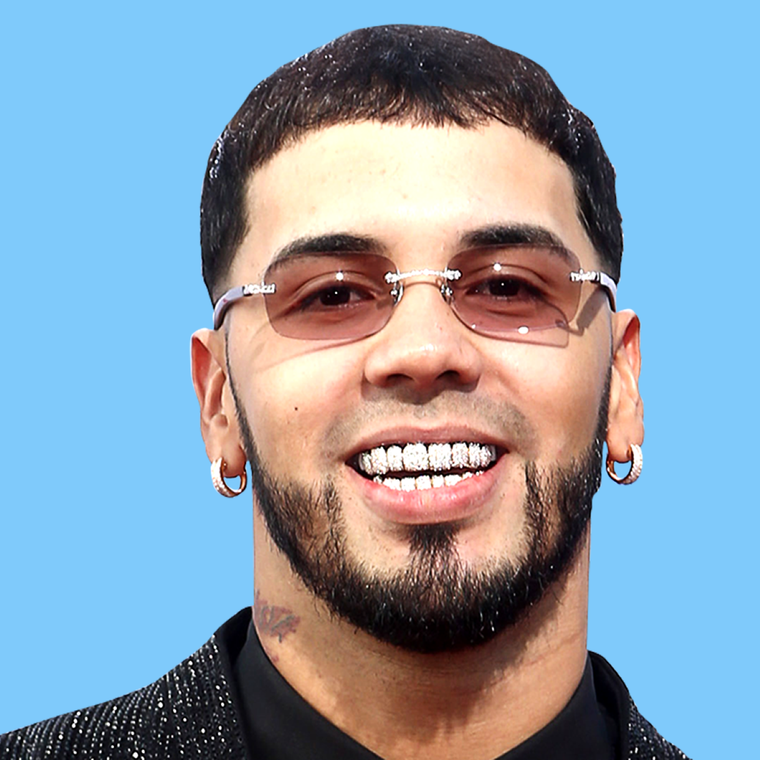Anuel AA lanzó su último sencillo donde nombra a Karol G.